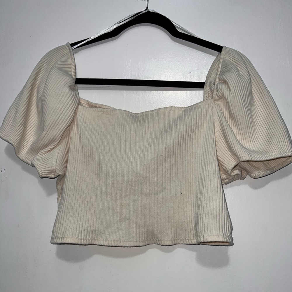 H&M Cream Ribbed Crop Top with Puff Sleeves